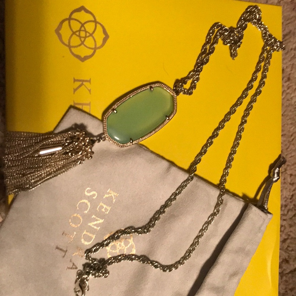 Kendra Scott Rayne Pendant